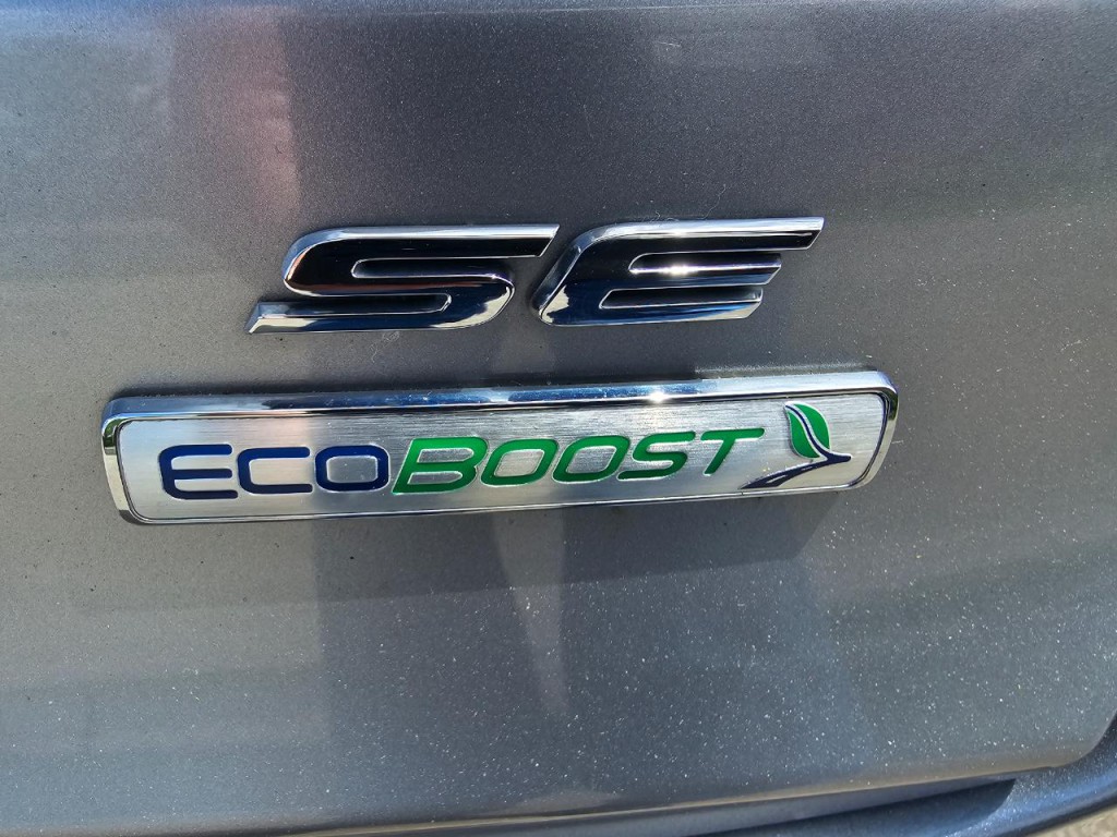 2020 Ford Fusion Image 16
