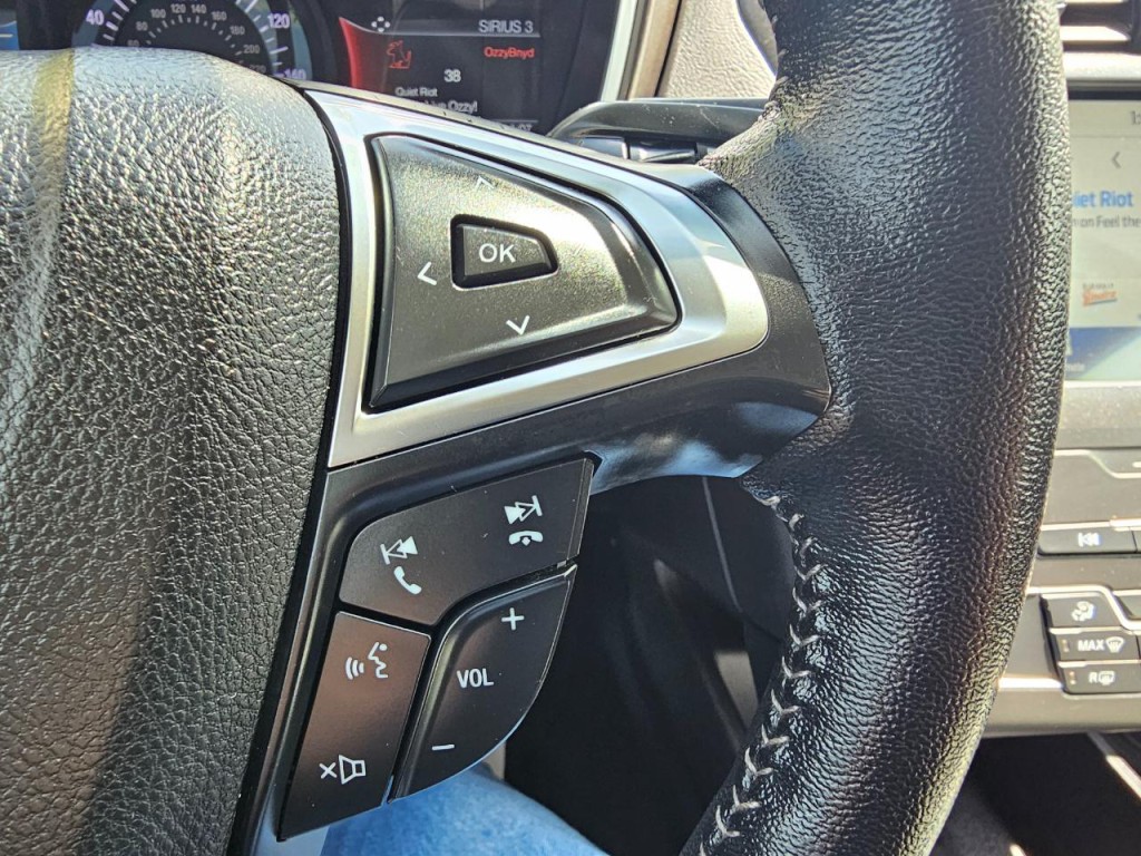 2020 Ford Fusion Image 34