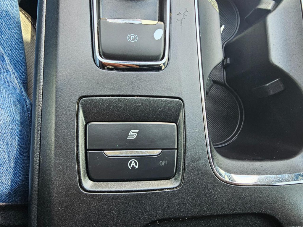 2020 Ford Fusion Image 46