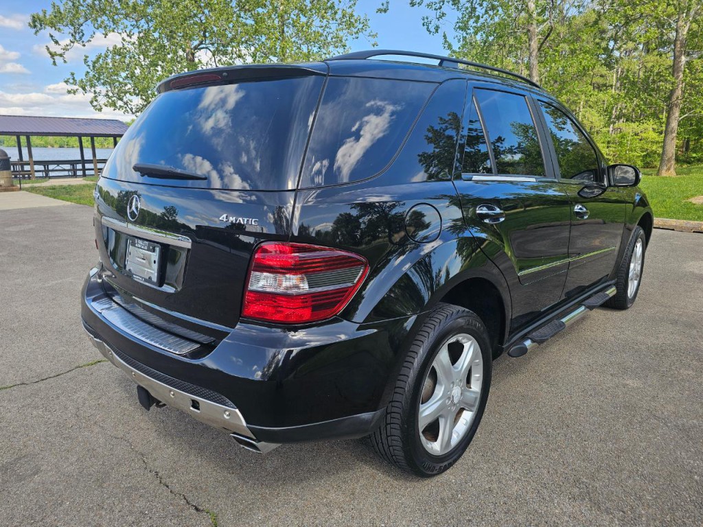 2008 Mercedes-Benz M-Class Image 6