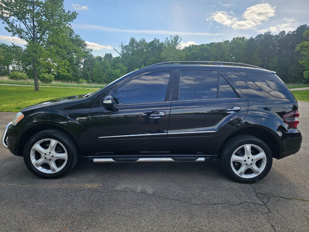 2008 Mercedes-Benz M-Class Image 10