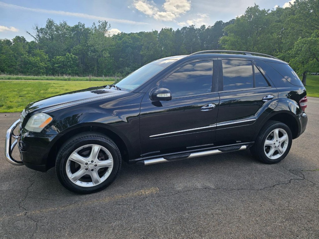 2008 Mercedes-Benz M-Class Image 11