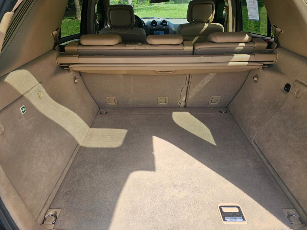 2008 Mercedes-Benz M-Class Image 21