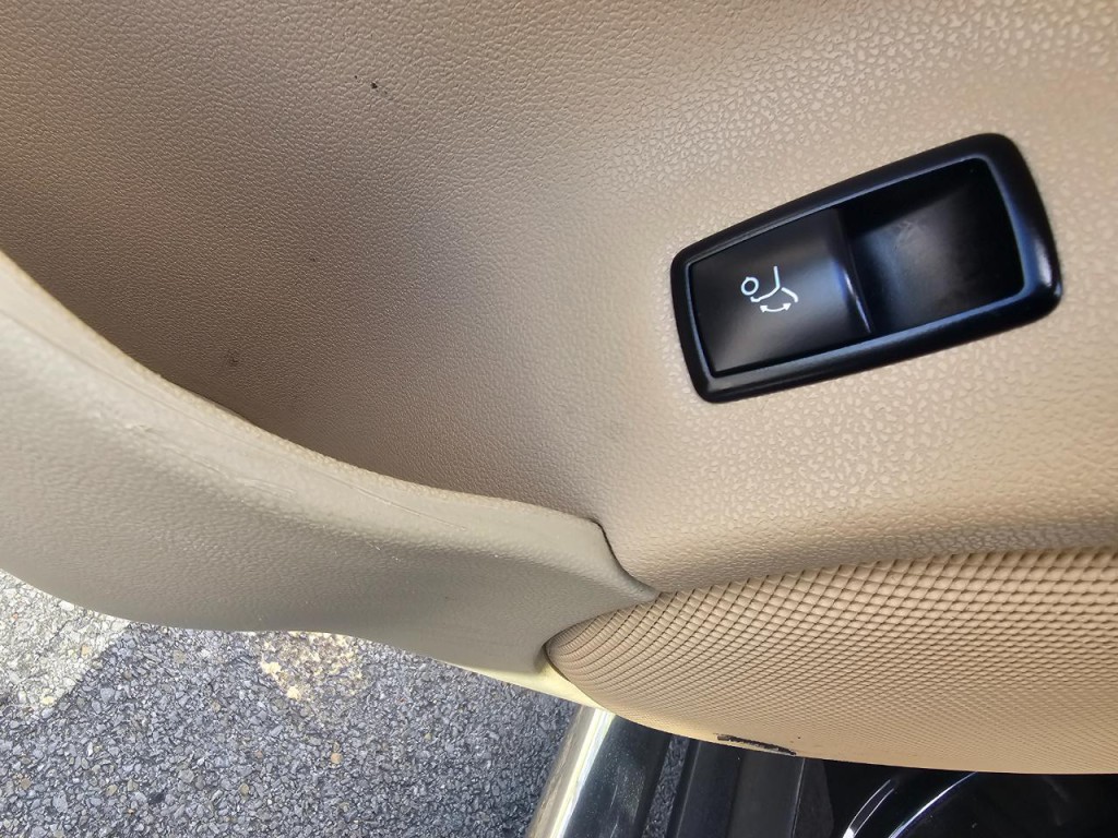 2008 Mercedes-Benz M-Class Image 34
