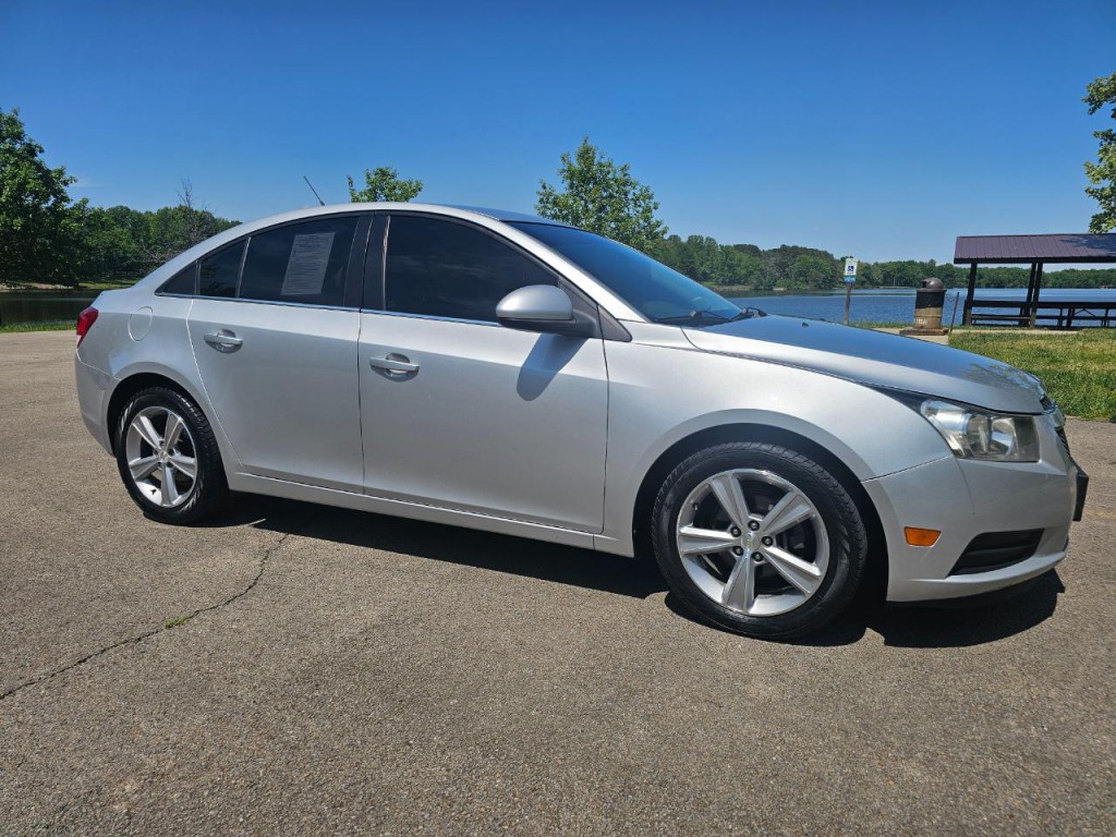 2014 Chevrolet Cruze Image 3
