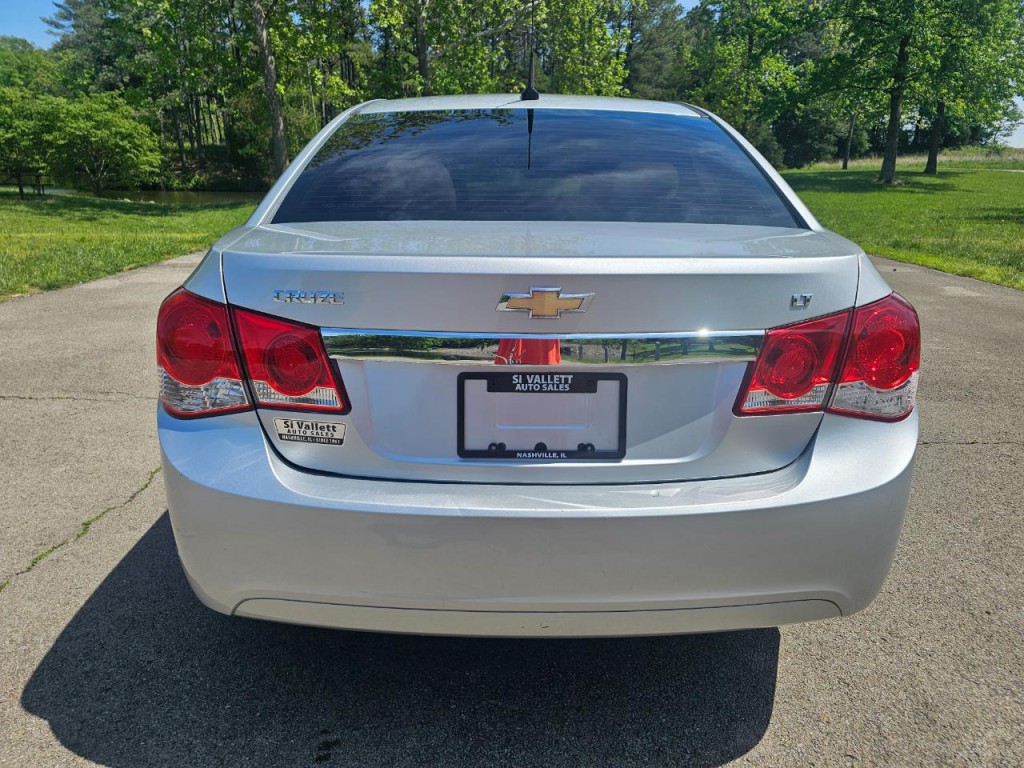 2014 Chevrolet Cruze Image 7