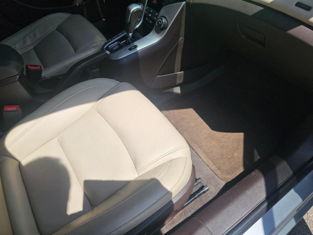 2014 Chevrolet Cruze Image 17
