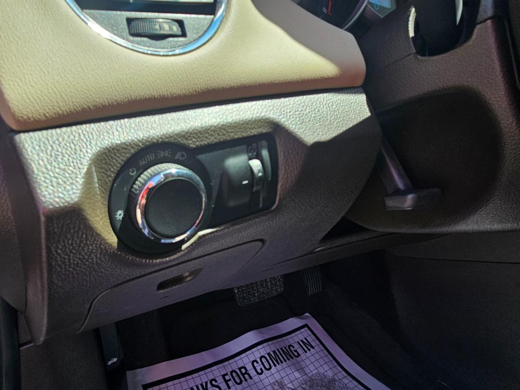 2014 Chevrolet Cruze Image 31
