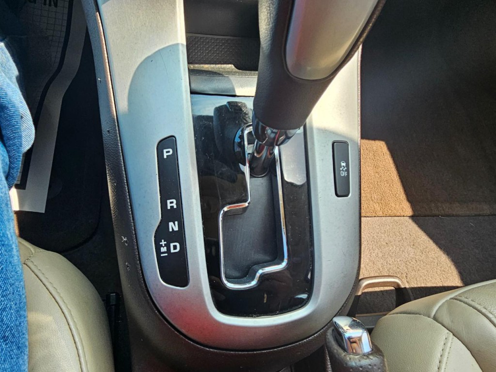 2014 Chevrolet Cruze Image 40