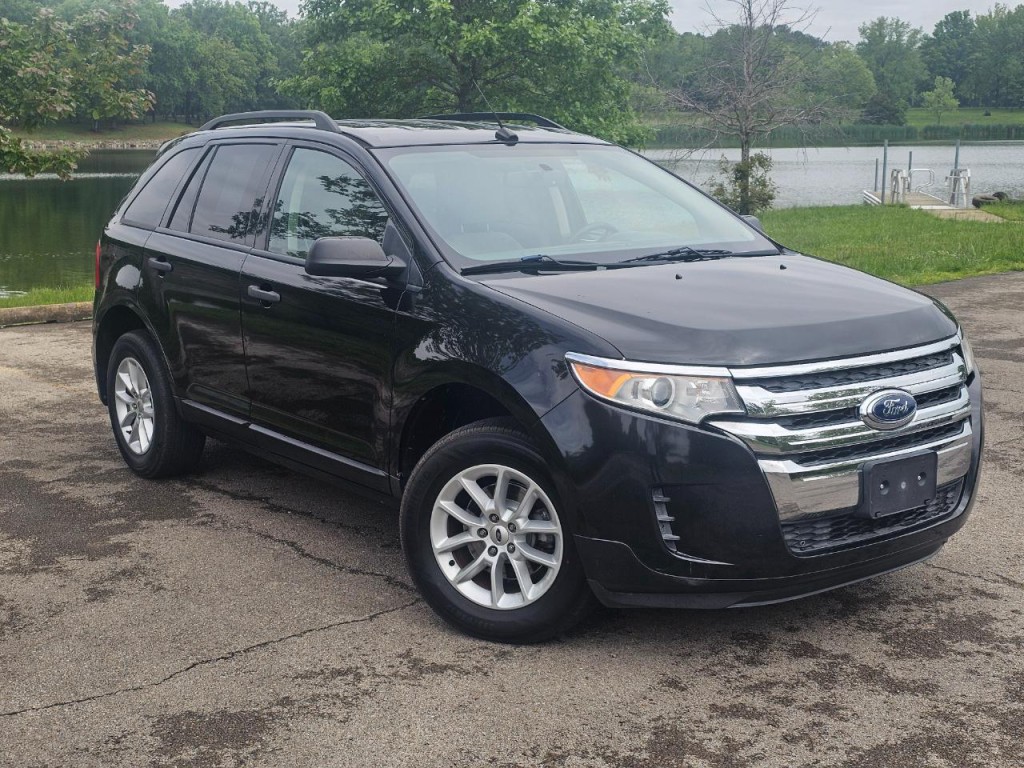 2013 Ford Edge Image 2