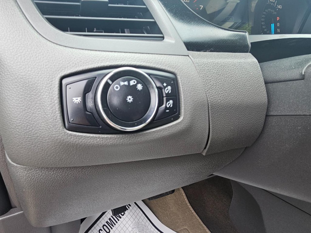 2013 Ford Edge Image 32