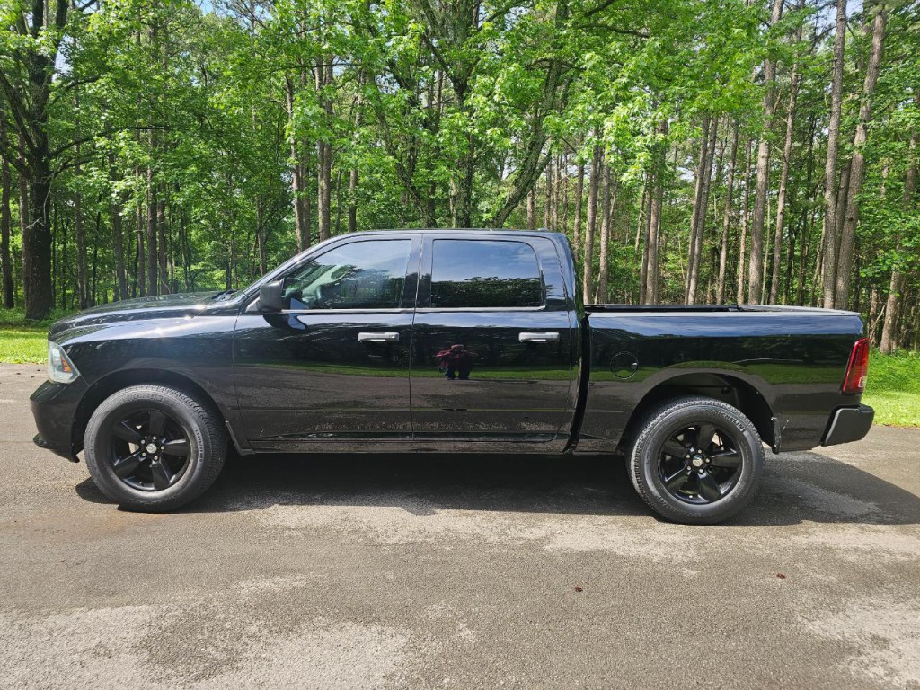 2014 RAM 1500 Image 10