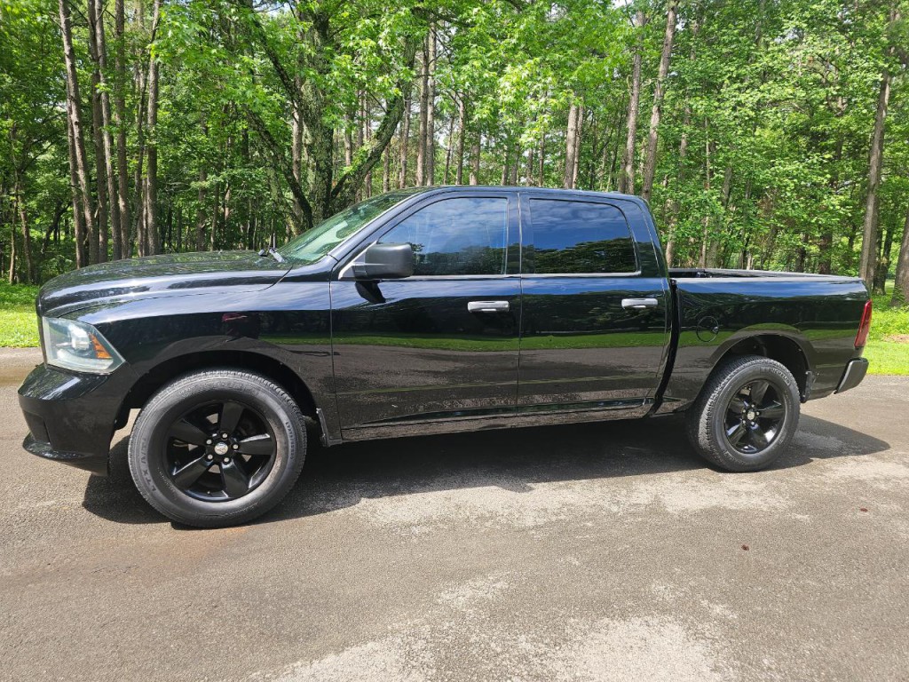 2014 RAM 1500 Image 11