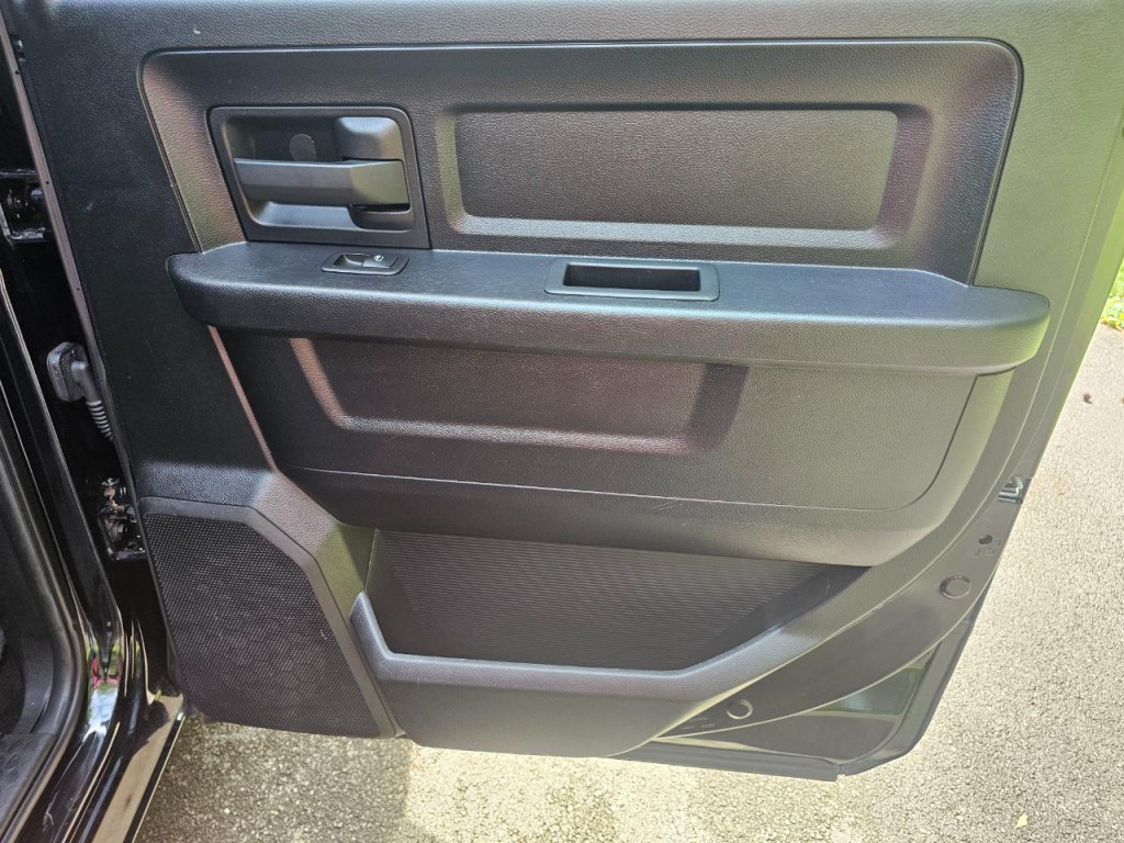 2014 RAM 1500 Image 19
