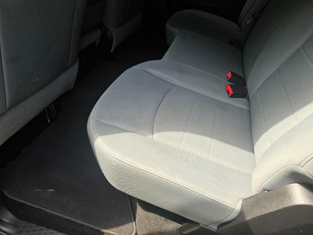 2014 RAM 1500 Image 23