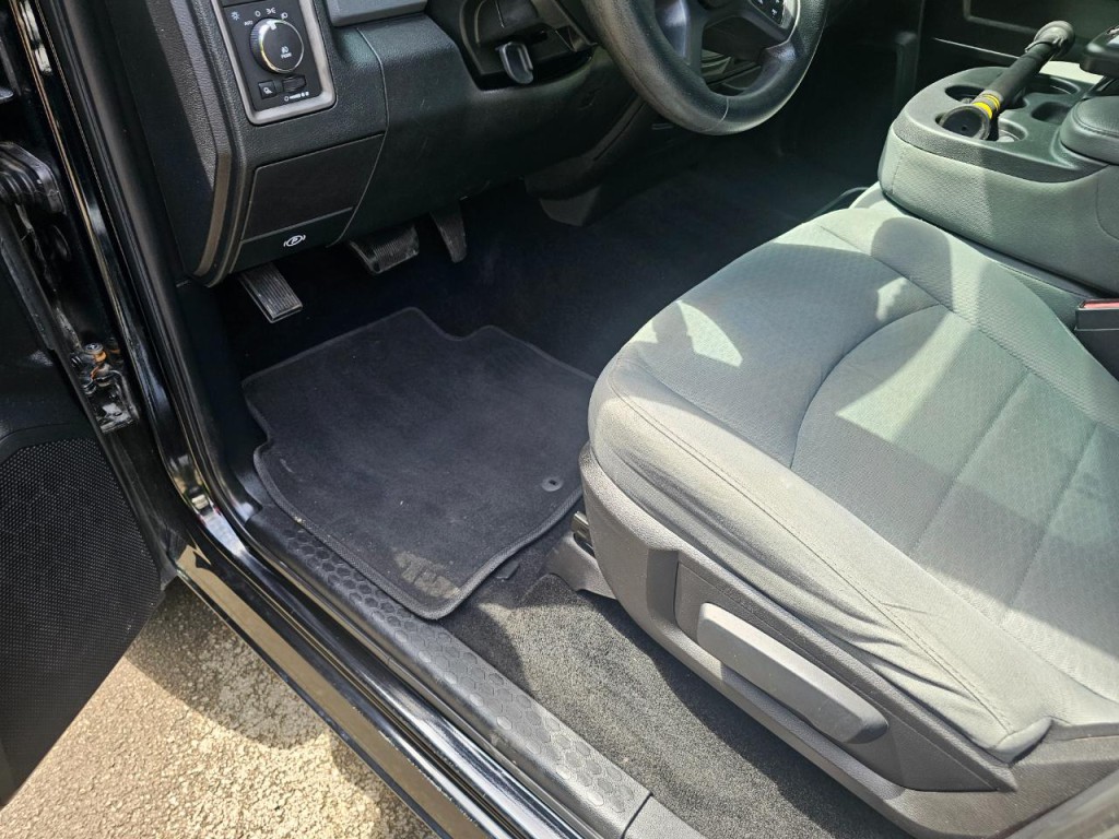 2014 RAM 1500 Image 25