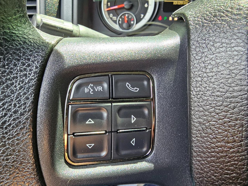 2014 RAM 1500 Image 33