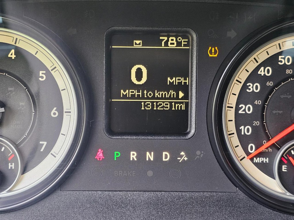2014 RAM 1500 Image 35