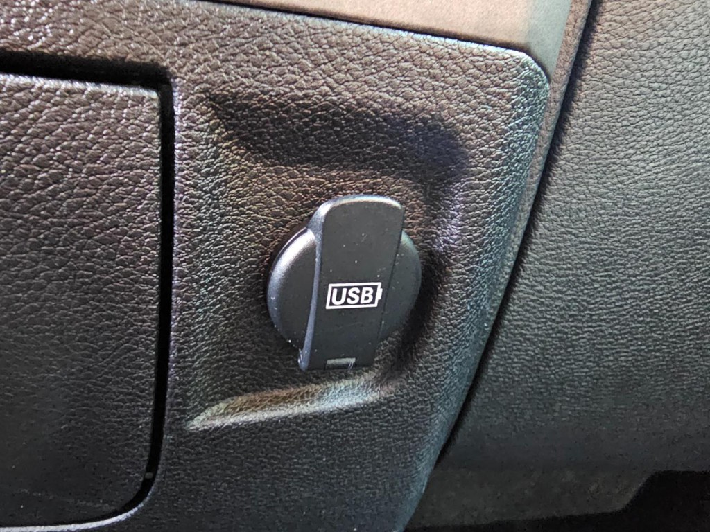 2014 RAM 1500 Image 43