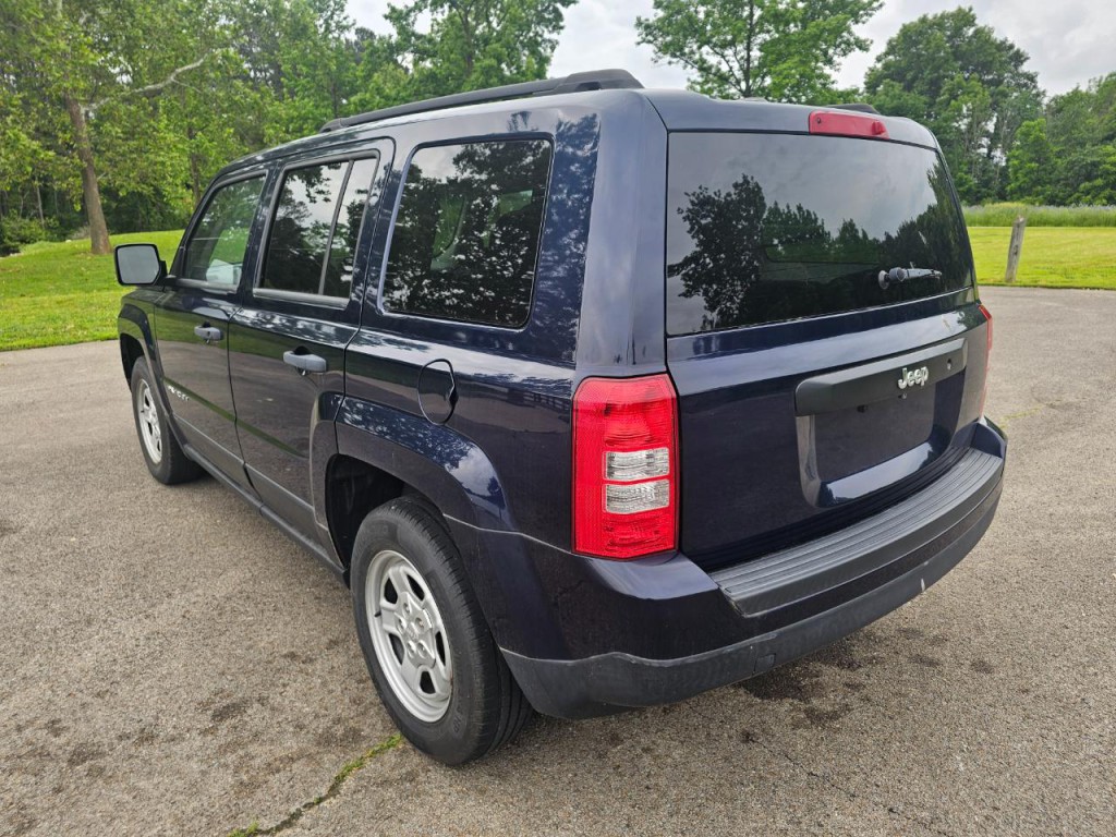 2016 Jeep Patriot Image 8