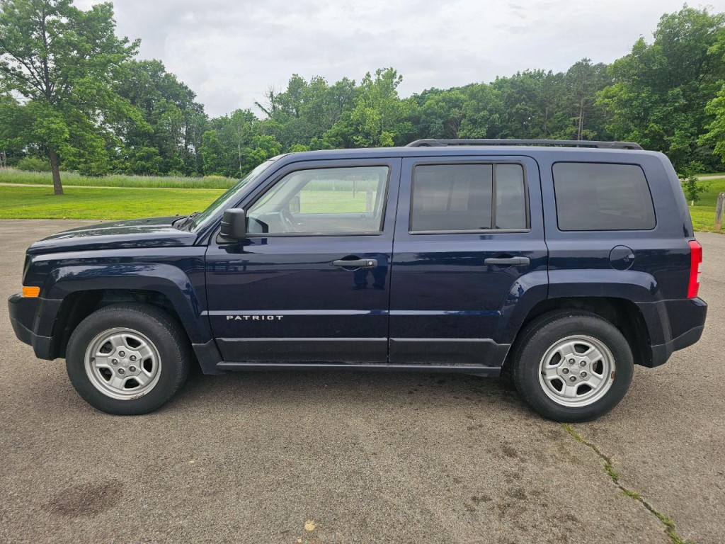 2016 Jeep Patriot Image 10
