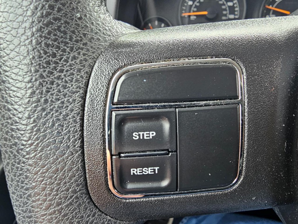 2016 Jeep Patriot Image 33