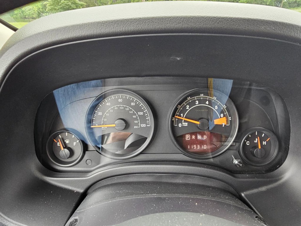 2016 Jeep Patriot Image 34