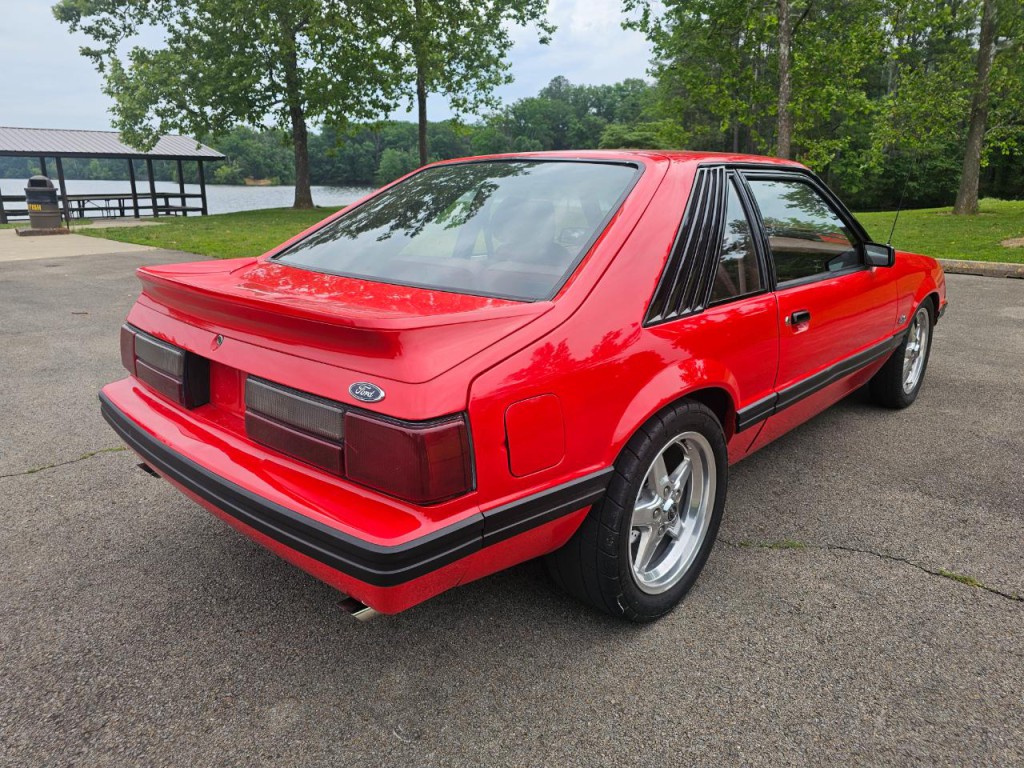 1984 Ford Mustang Image 5