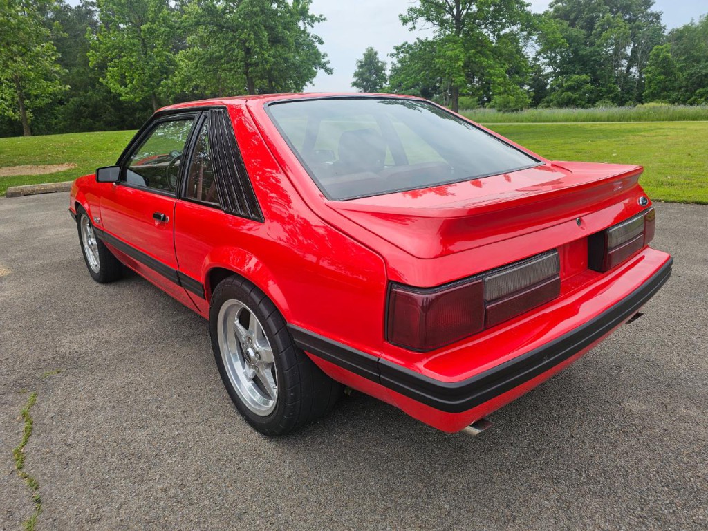 1984 Ford Mustang Image 7
