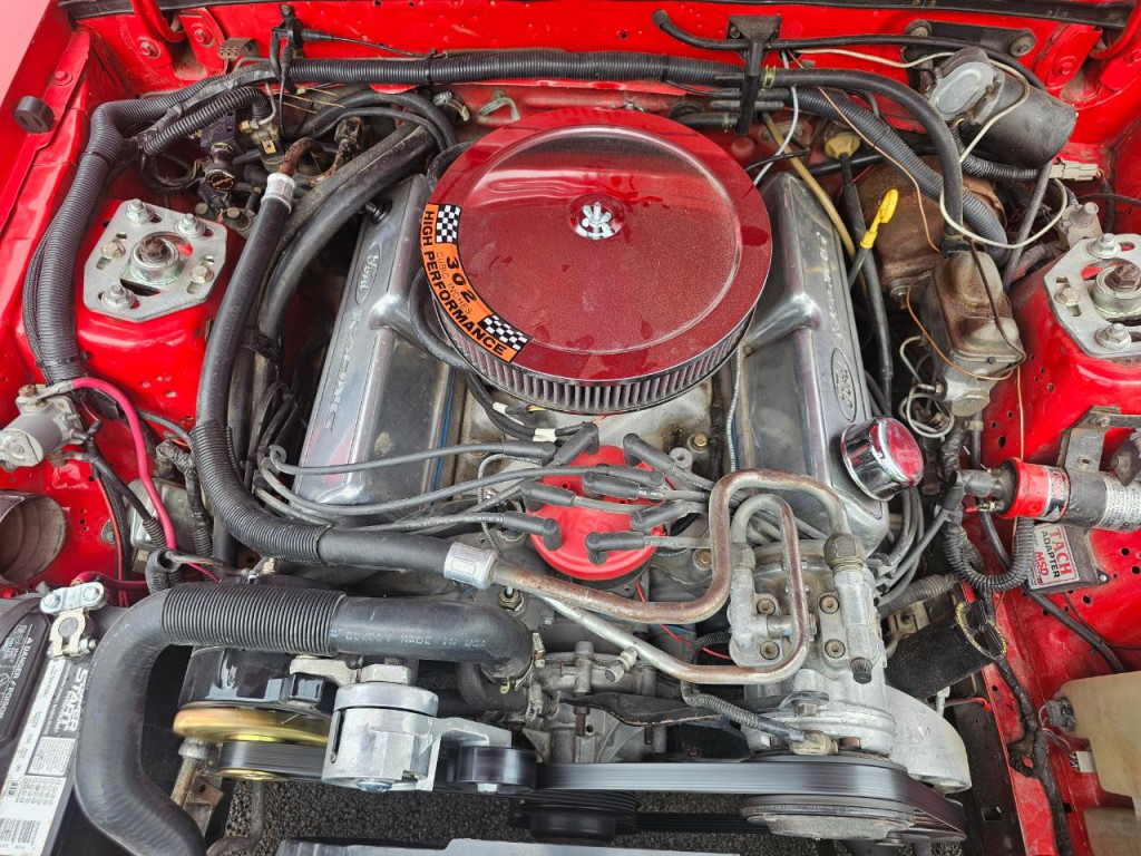 1984 Ford Mustang Image 21