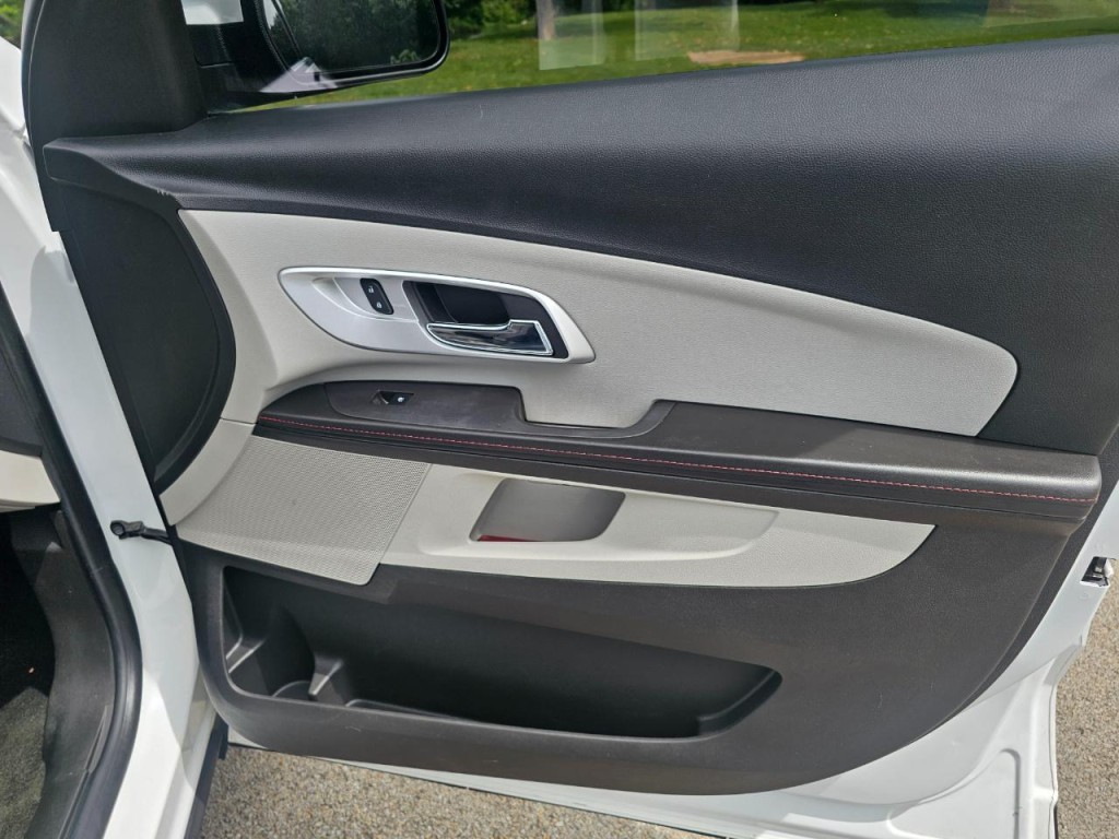 2015 Chevrolet Equinox Image 15