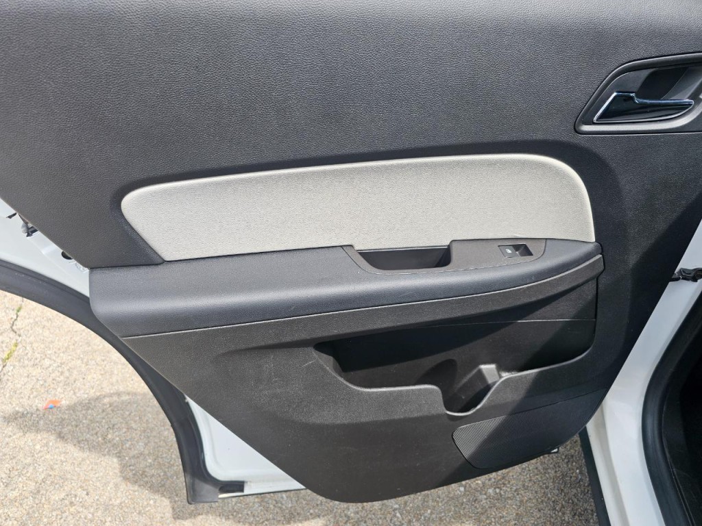 2015 Chevrolet Equinox Image 21