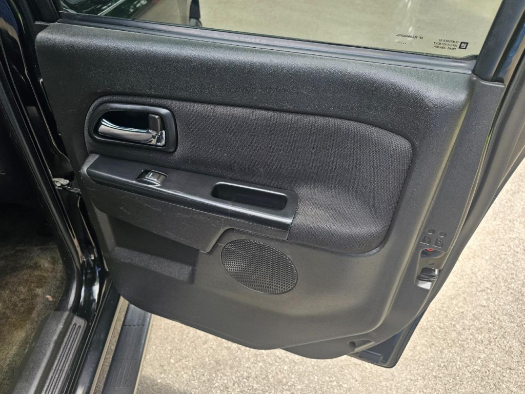 2012 Chevrolet Colorado Image 17
