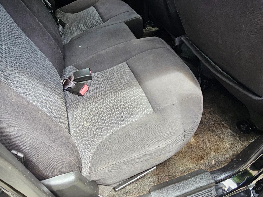 2012 Chevrolet Colorado Image 18