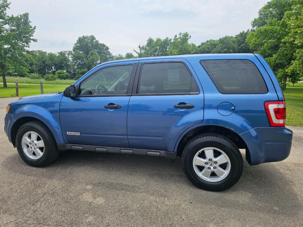 2010 Ford Escape Image 8