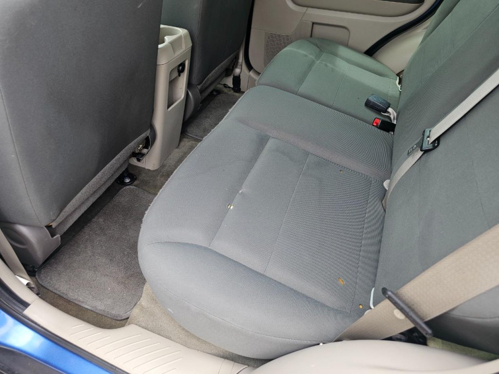2010 Ford Escape Image 22