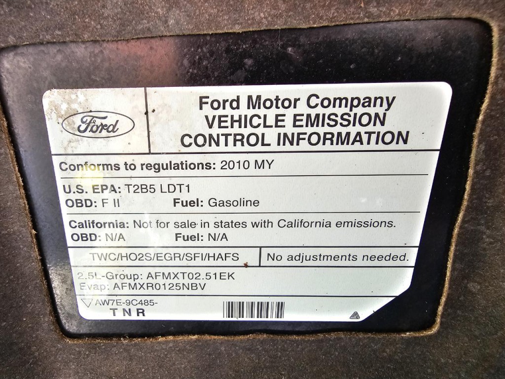 2010 Ford Escape Image 26