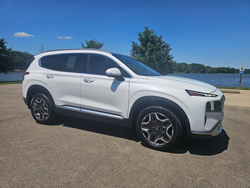 2021 Hyundai Santa Fe Image 2