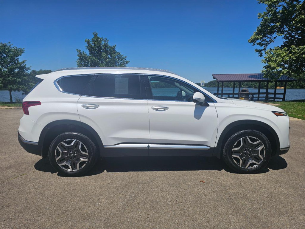2021 Hyundai Santa Fe Image 3