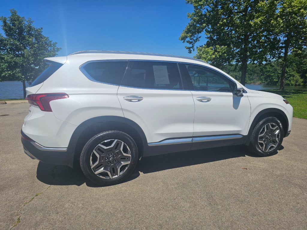 2021 Hyundai Santa Fe Image 4