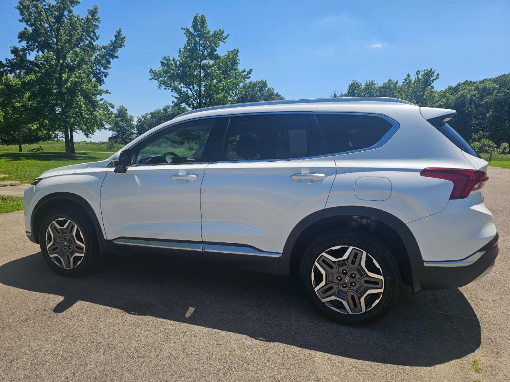 2021 Hyundai Santa Fe Image 8