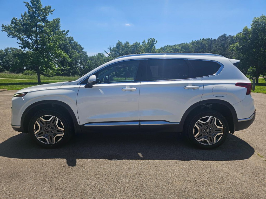 2021 Hyundai Santa Fe Image 9