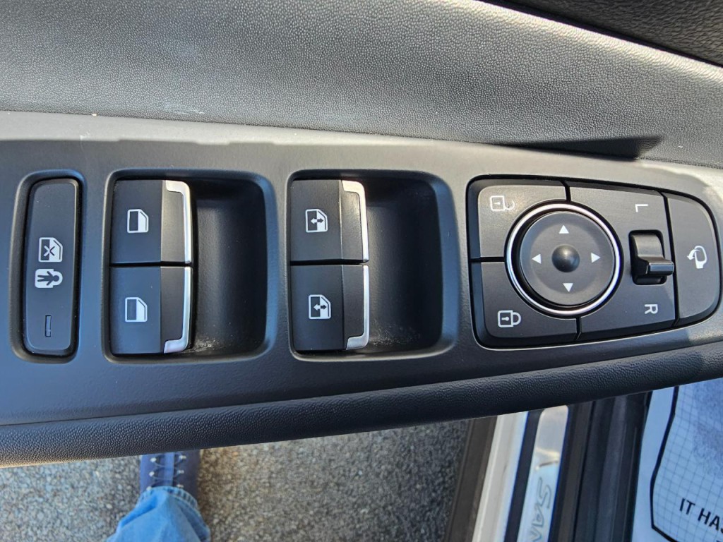 2021 Hyundai Santa Fe Image 33