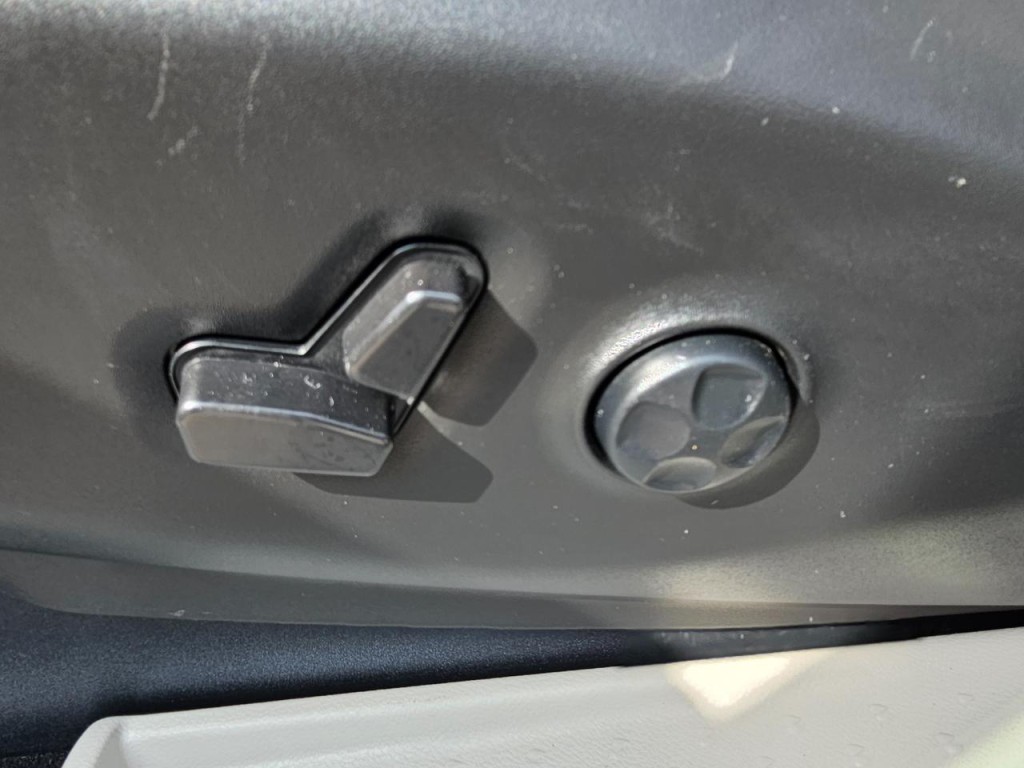 2023 Chrysler Pacifica Image 31