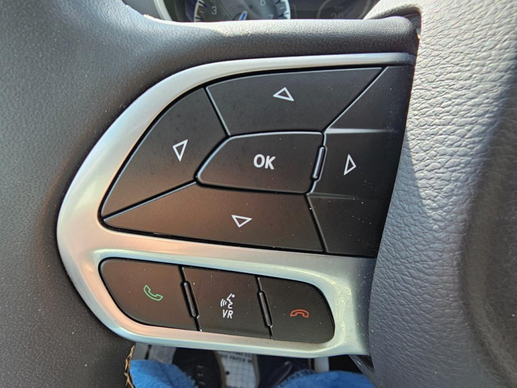 2023 Chrysler Pacifica Image 34
