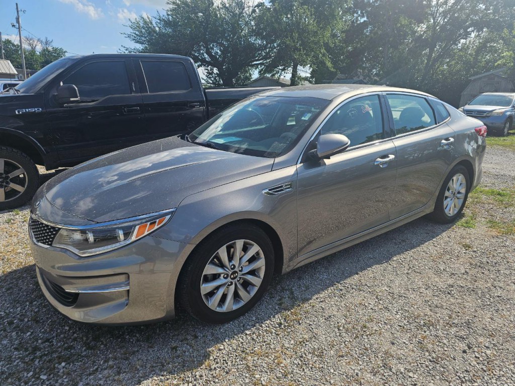 2016 Kia Optima Image 4
