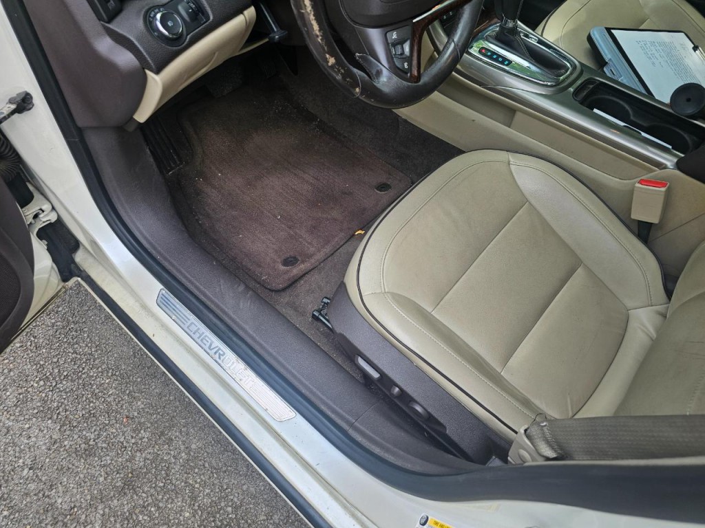 2013 Chevrolet Malibu Image 5