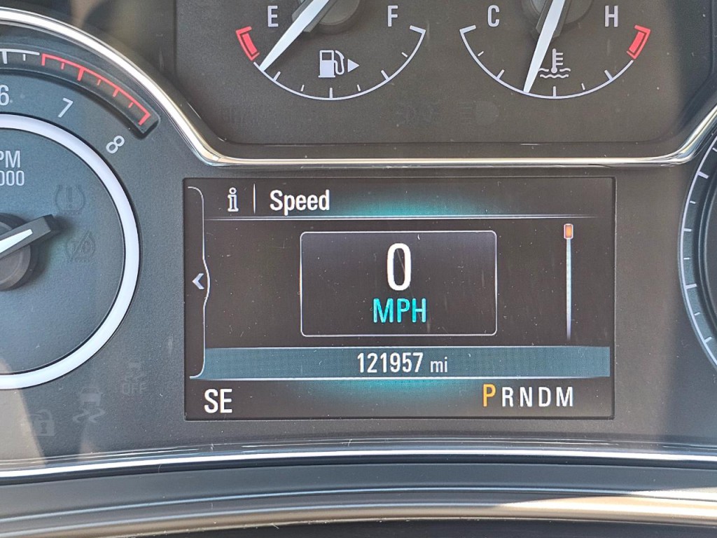 2016 Buick Regal Image 37