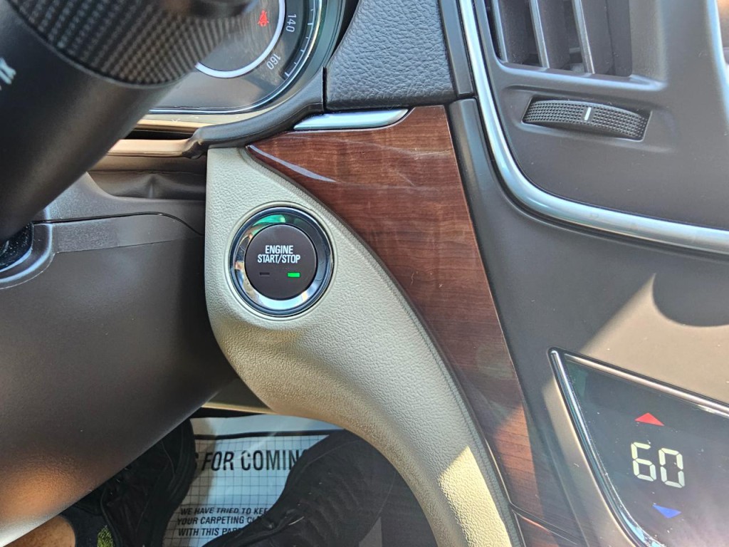 2016 Buick Regal Image 38