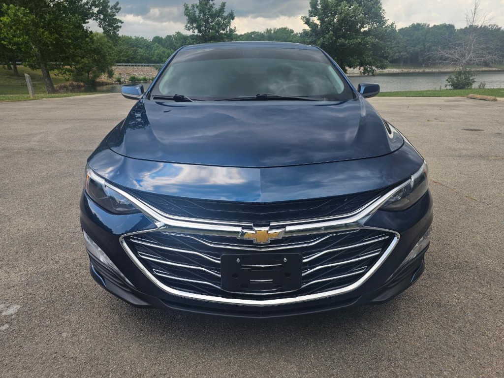 2019 Chevrolet Malibu Image 13